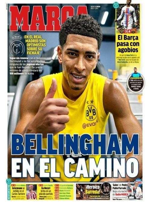 再次情绪失控，阿德耶米因不满自己被换下而怒气冲冲（被换下引发不满，阿德耶米怒火难抑再度失控）