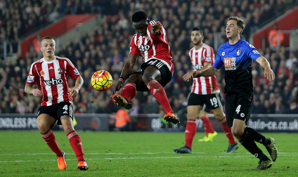 连续两轮进球！田中碧助利兹联队平利物浦、胜切尔西