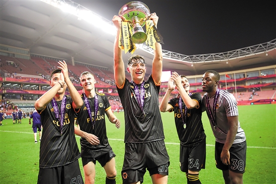 混团世界杯最新积分榜出炉：仅中日保持4场全胜，占据榜单前二！