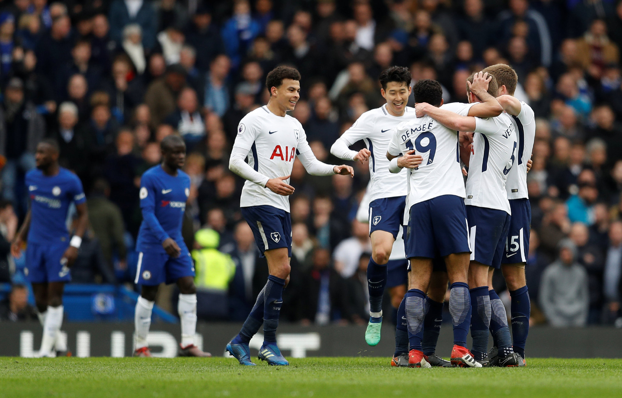 日本神奇大逆转！队史首胜巴西，森保一兑现诺言，连破3大魔咒