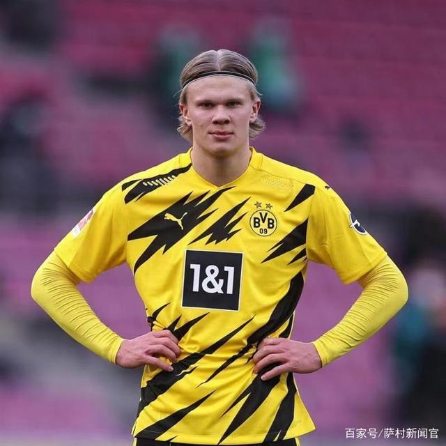 15岁英格兰天才边锋脱颖而出，引得巴萨蠢蠢欲动，未来锋线重要拼图（15岁英格兰妖锋崭露头角，巴萨心动不已，或成未来锋线关键一环）