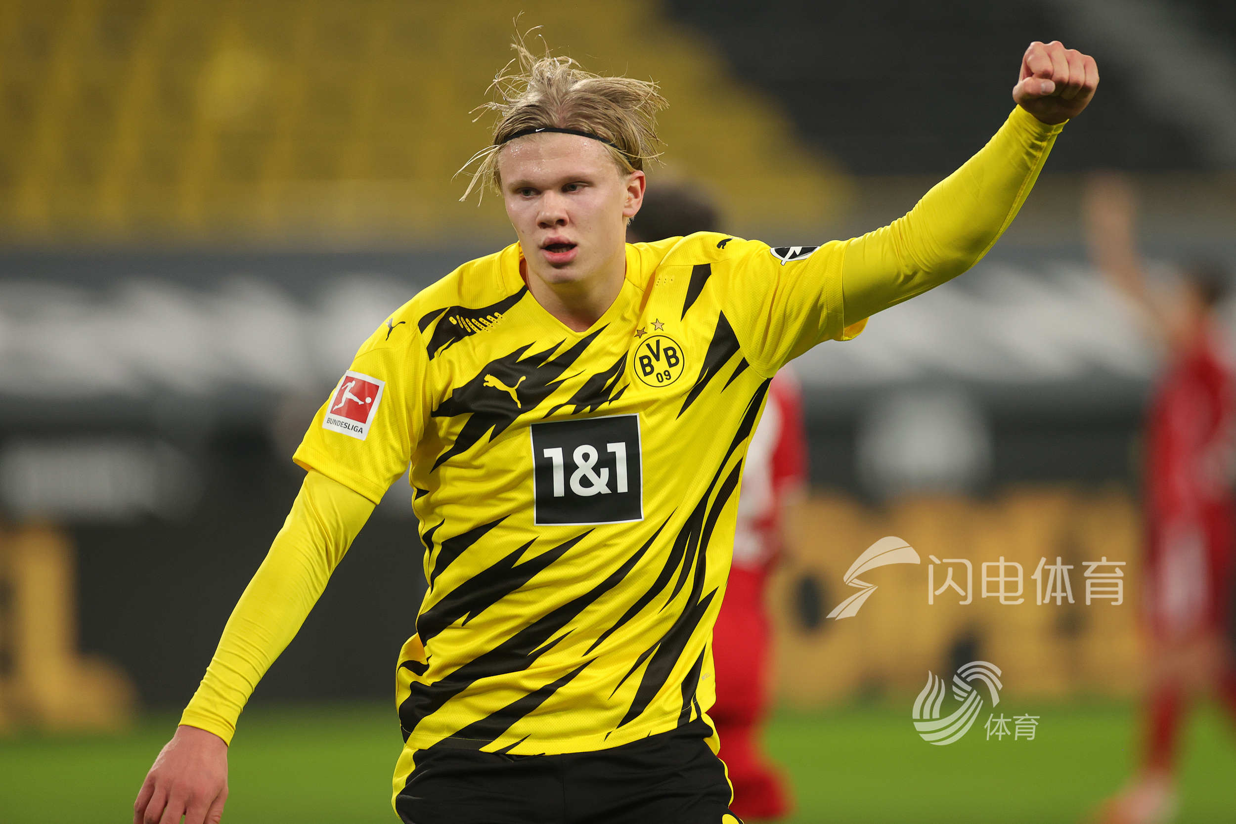 半场：拜仁2-0海登海姆，斯塔尼希奇、奥利塞破门（半场战报：拜仁2-0领先海登海姆，斯塔尼希奇与奥利塞建功）