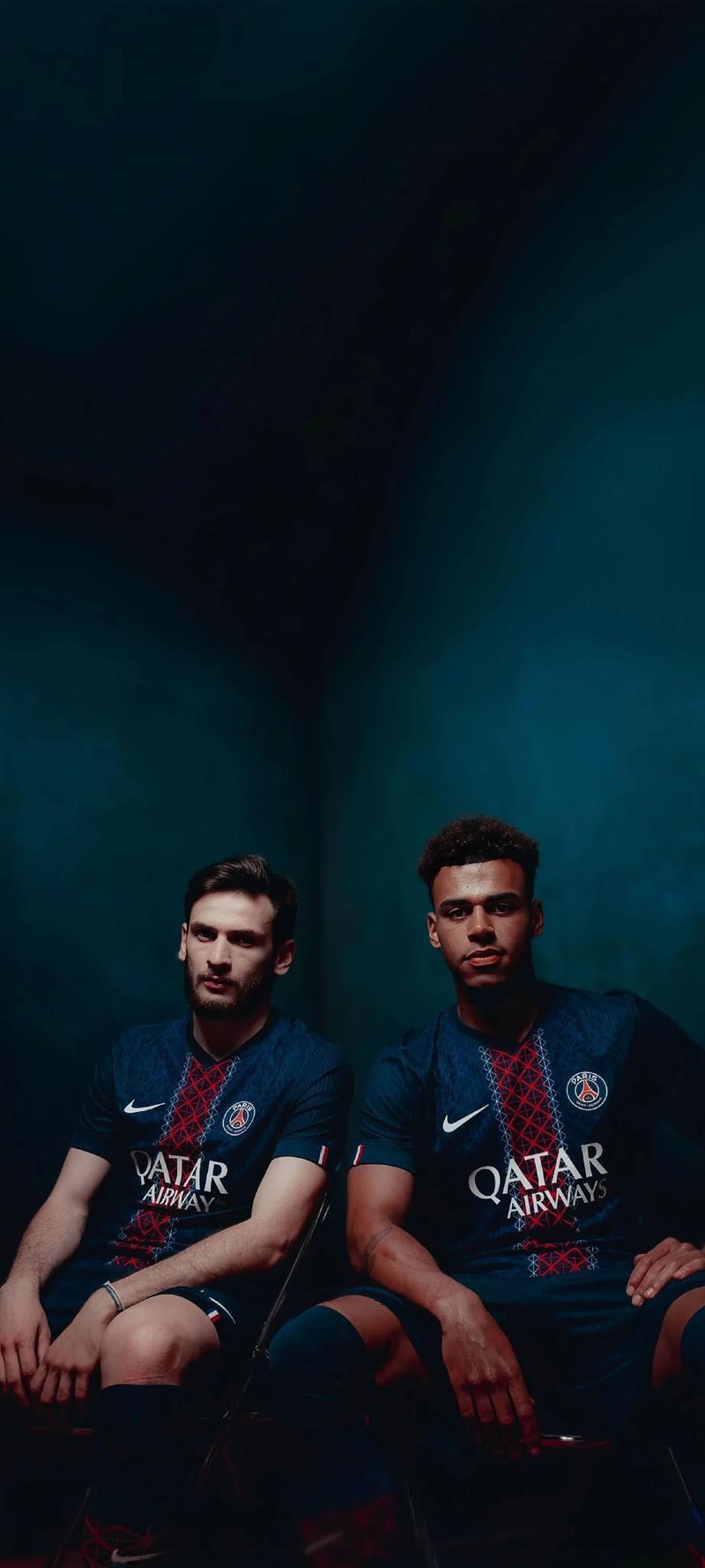 亚冠成都蓉城VS神户胜利船：周定洋坐镇 韦世豪+德尔加多领衔进攻（亚冠前瞻：成都蓉城PK神户胜利船，周定洋镇守中场，韦世豪与德尔加多领衔锋线）