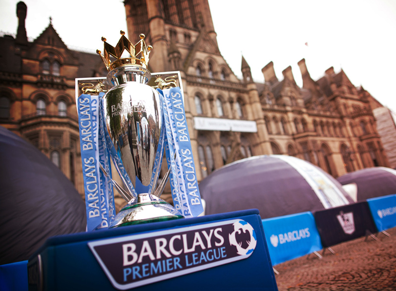 巴萨严打黄牛票！百起转售案震撼揭露，法兰克福战役前瞻