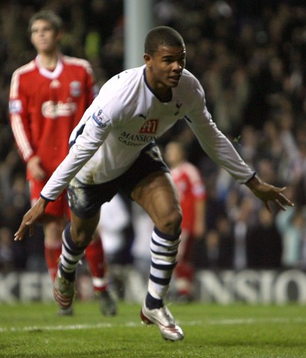 斯洛文尼亚主帅：球队精神已垮，我是否留任赛后再讨论（斯洛文尼亚主帅：队伍士气已崩，去留待赛后再定）