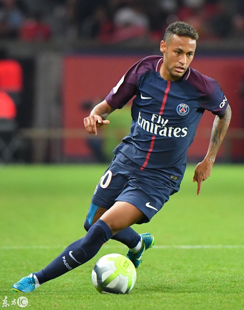 维尔茨领衔! 曝阿隆索递交引援清单 要求皇马连签3大强援（阿隆索提交引援名单：维尔茨领跑，力促皇马连签三大强援）